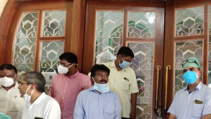 Osmania General Hospital old building closed for demolition Osmania General Hospital old building closed for demolition
