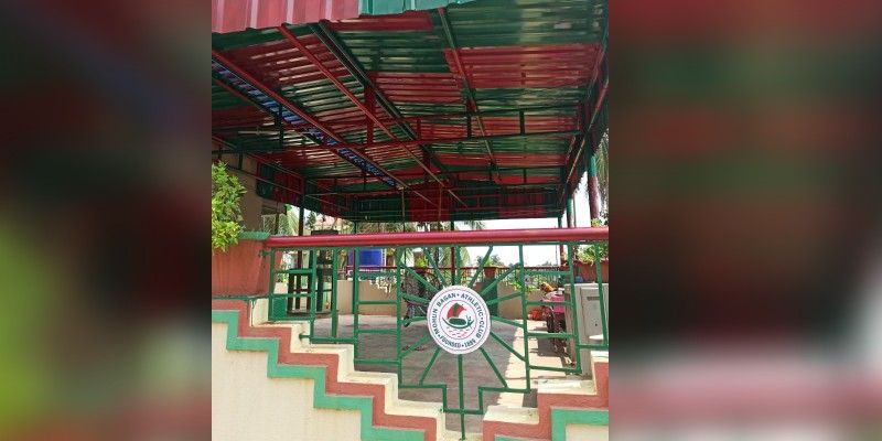 A Mohun Bagan supporter creates replica of club tent in his home at Howrah
