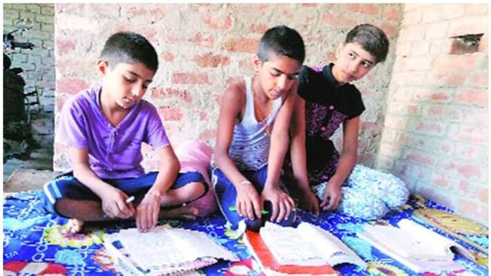 villagers give grain for teachers instead of tuition fees villagers give grain for teachers instead of tuition fees