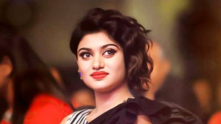 Actress Oviya who posted on Twitter as Go Back Modi ... BJP has lodged a complaint with the police ..! Actress Oviya who posted on Twitter as Go Back Modi ... BJP has lodged a complaint with the police ..!