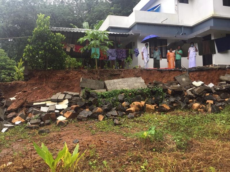  A 62-year-old man died after a huge compound wall near his house collapsed and fell on him in Kerala’s Kannur on Thursday (July 29) as heavy rains continued to lash northern districts in the state.