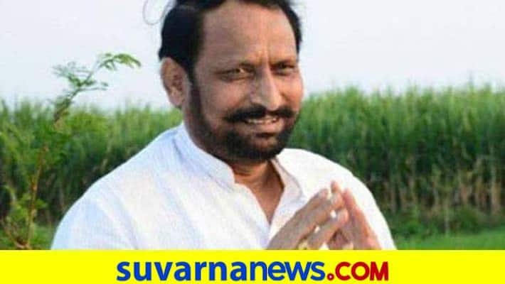 Former DCM Laxman Savadi Talks Over Flood Victims grg Former DCM Laxman Savadi Talks Over Flood Victims grg