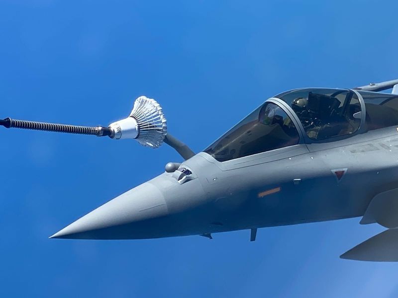 dassault yet to transfer tech to india as part of rafale deal says cag bsm