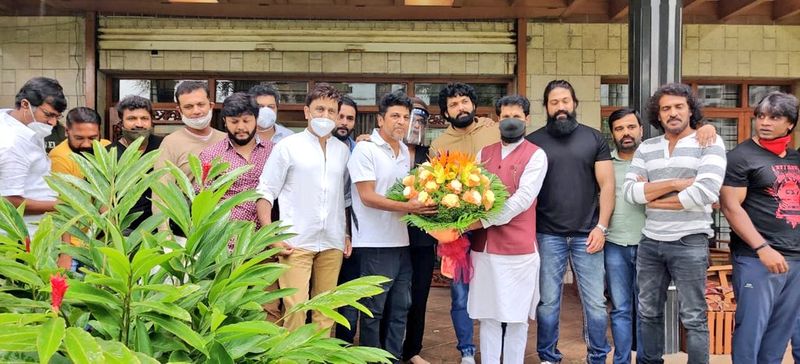 Meeting at sandalwood actor shivaraj kumar house in Bangalore