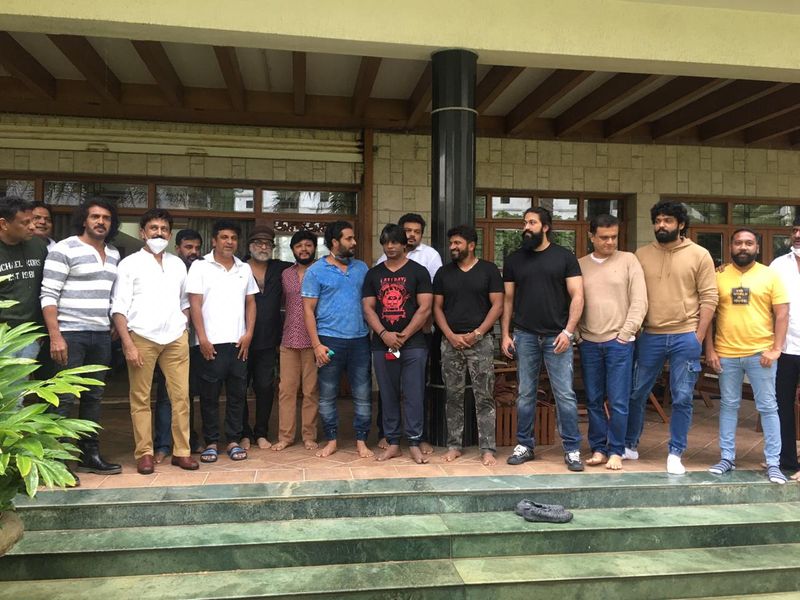 Meeting at sandalwood actor shivaraj kumar house in Bangalore