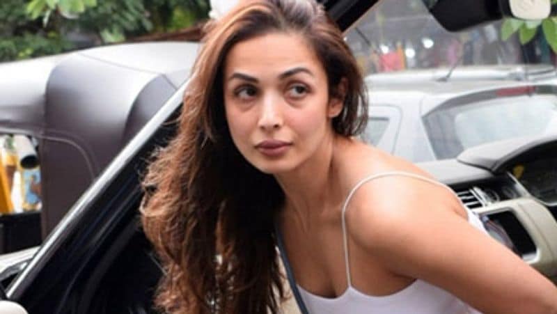 After Arjun Kapoor, girlfriend Malaika Arora tests positive for COVID-19 RCB