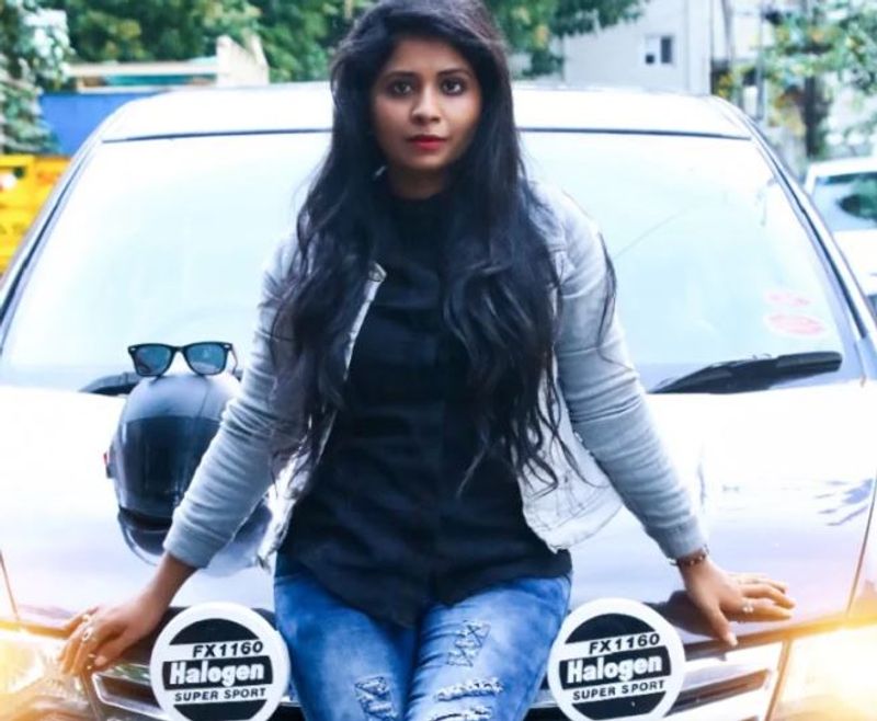 இனி எங்கு செல்வதாக இருந்தாலும் யாருடைய தயவும் வேண்டாம், தனியாக சென்று தனியாக வருவேன் என தில்லாக கூறுகிறார் மது.