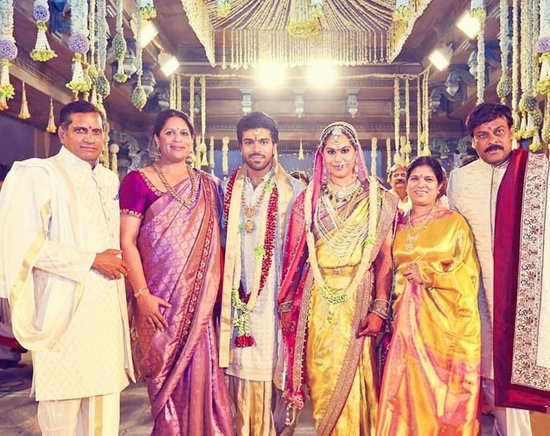 ராம் சரண் குடும்பத்துடன் எடுத்த புகைப்படம் 