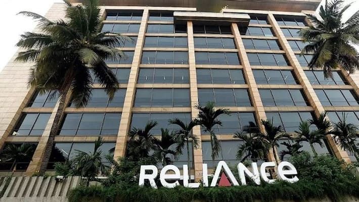 YES Bank issues notice to anil ambani Reliance Infra YES Bank issues notice to anil ambani Reliance Infra