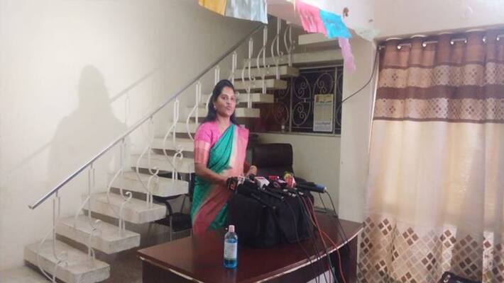 mla undavalli sridevi gets emotional mla undavalli sridevi gets emotional