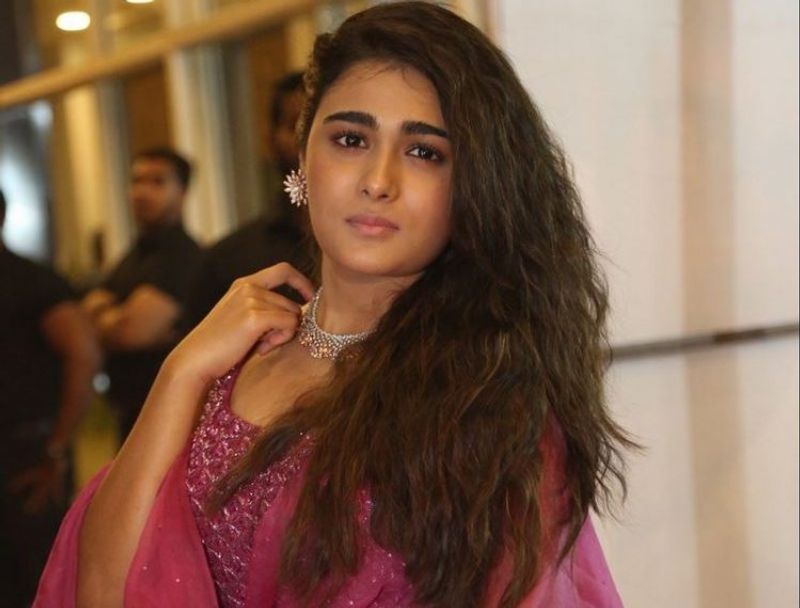 Tollywood star heroines and their educational qualifications