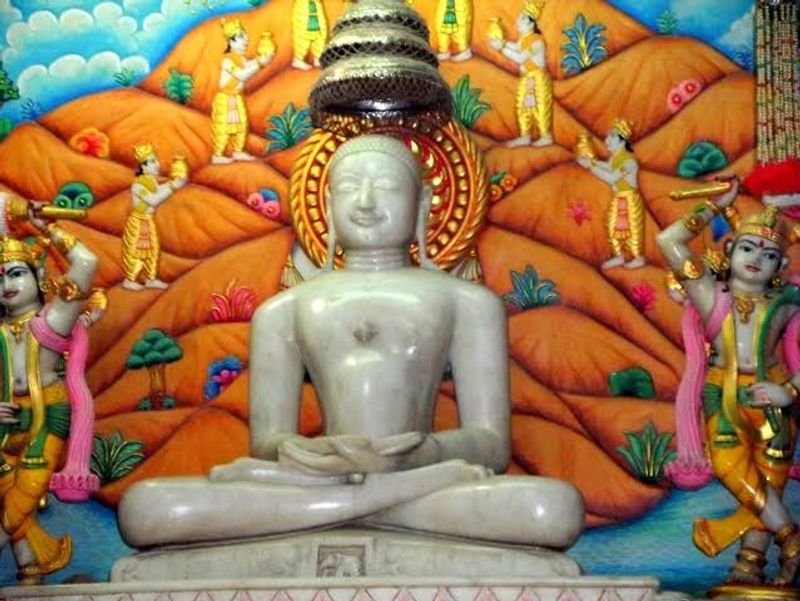 Going to Ayodhya to see Ram Lala, see these 10 mythological sites asa