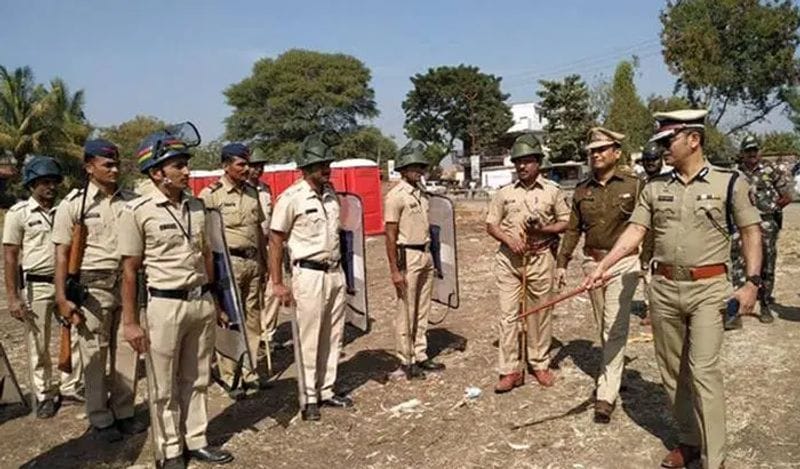 Pune budhwar peth red light area reopens