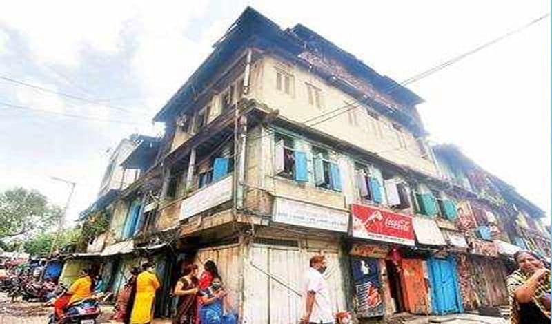 Pune budhwar peth red light area reopens