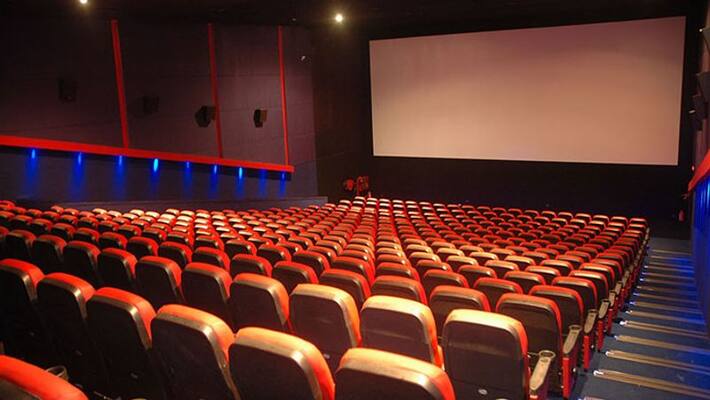 65 Lakh People Watched Movie in Single Day to Multiplexes in India grg 65 Lakh People Watched Movie in Single Day to Multiplexes in India grg