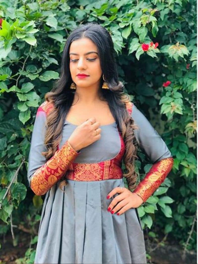 zee kannada Nagini fame Namratha gowda photo gallery