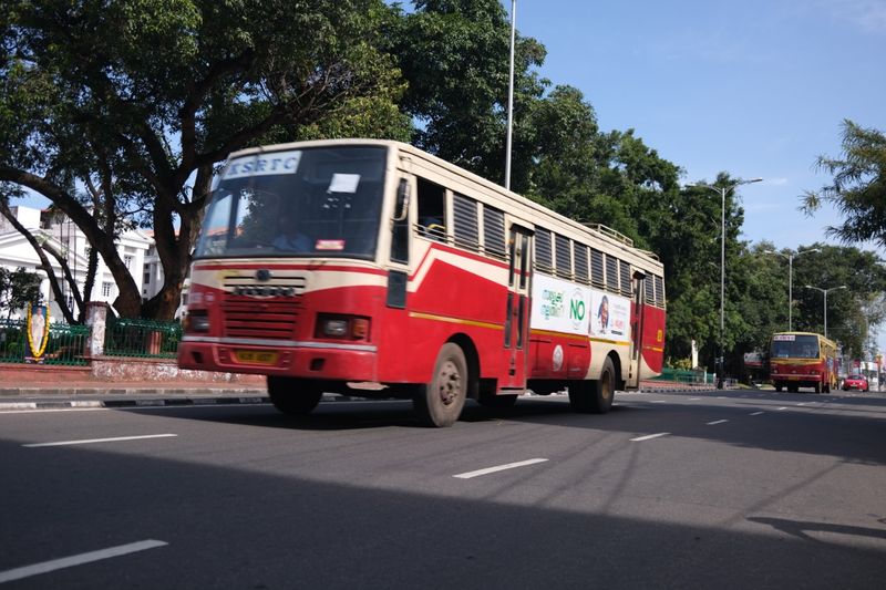 covid 19 Central government says lack of test in Kerala