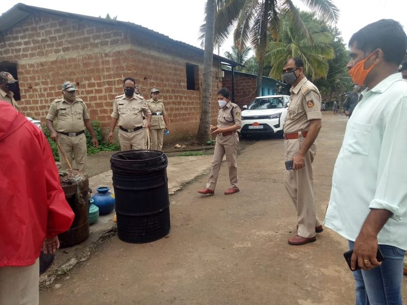 Excise Department Officers and Police Raid on Illicit Liquor in Haveri