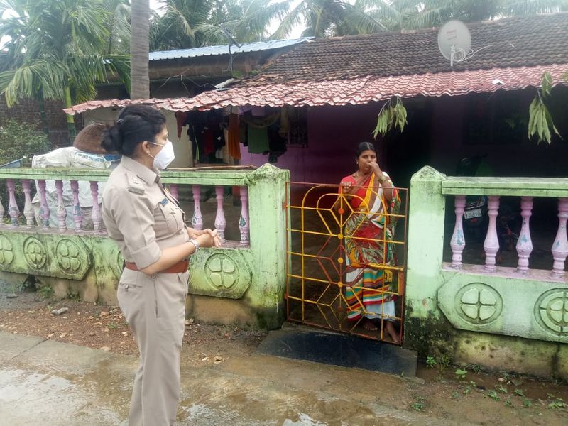 Excise Department Officers and Police Raid on Illicit Liquor in Haveri
