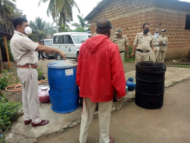 Excise Department Officers and Police Raid on Illicit Liquor in Haveri