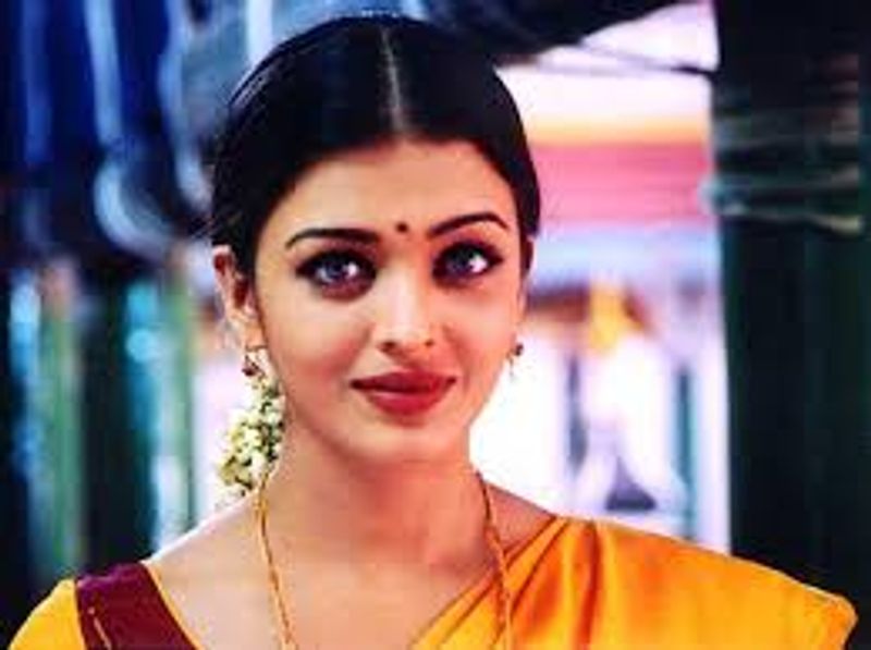 இந்த படத்தை மிகவும் பிரமாண்டமாக அம்ரித்ராஜ், மாற்றம் சுனந்தா முரளி மனோகர் ஆகியயோர் பிரமாண்ட பொறுசெலவில் தயாரித்திருந்தார். ஏ.ஆர்.ரகுமான் இசையமைத்த இந்த படத்தில் அணைத்து பாடல்களிலும் சூப்பர் ஹிட் வெற்றிபெற்றது.
