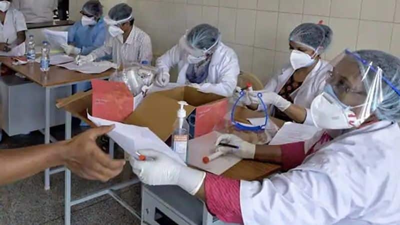 Record 57 thousand cases registered in 24 hours in the country, number of infected reached 17 lakh