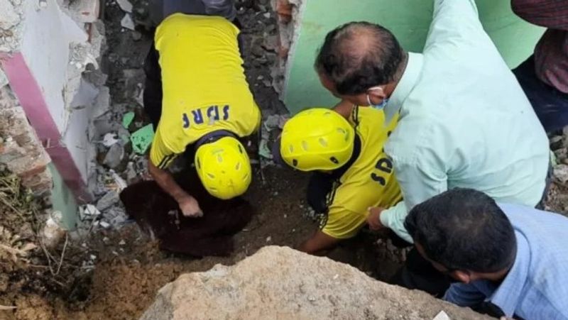 uttarakhand news three brothers and sisters died before raksha bandhan in big accid kpr