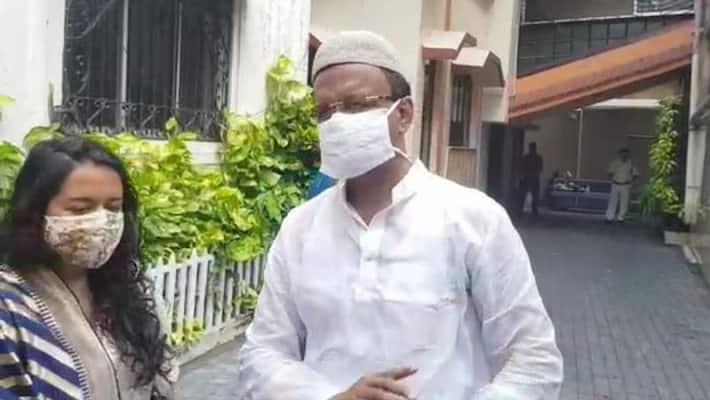 Firhad Hakim prayed at home during Eid to avoid corona infection BRT Firhad Hakim prayed at home during Eid to avoid corona infection BRT