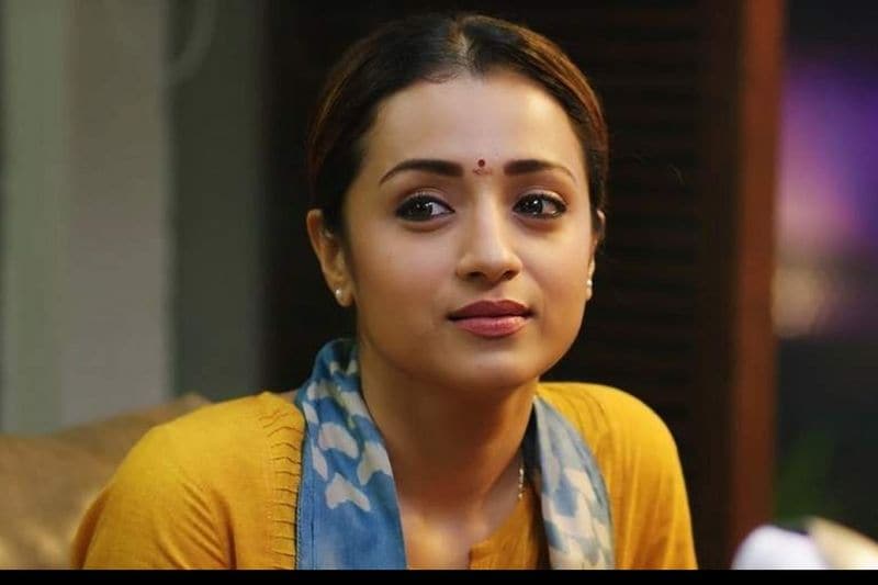 நடிகை திரிஷா வயது 37 இன்னும் திருமணம் ஆகவில்லை