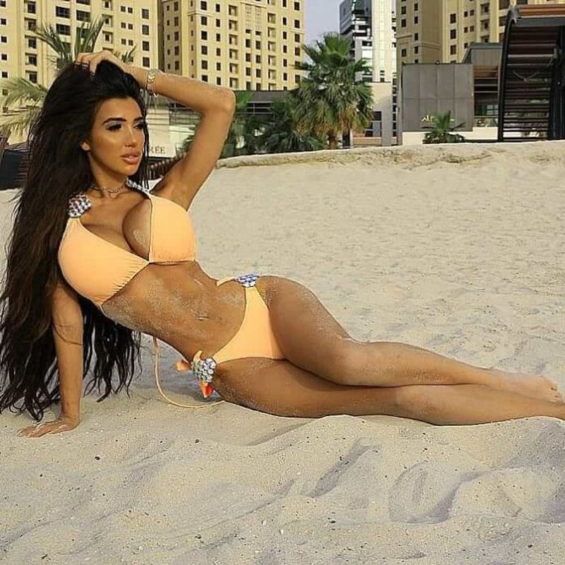 Chloe Khan