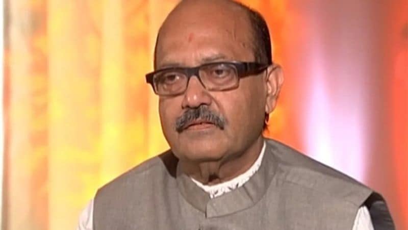 When Aishwarya Rai's helicopter left late Amar Singh behind; here's what happened next (Throwback) RCB