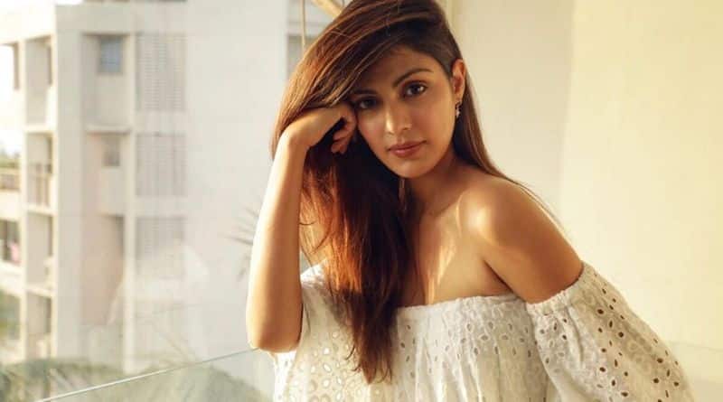 Sushant singh Suicide Case Actress Rhea chakraborty summoned by ED