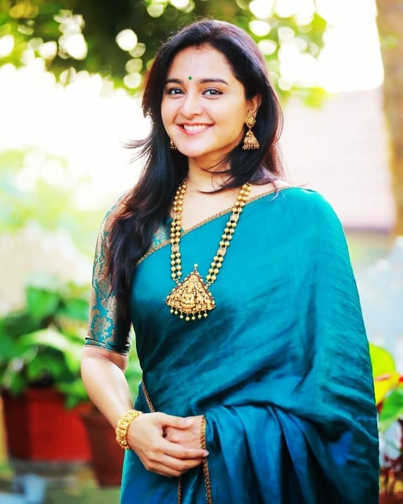 Malayalam actresses who are single after divorce