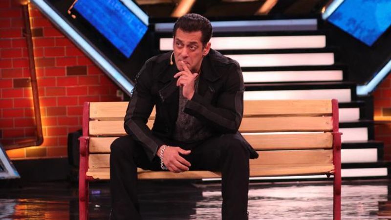 Salman Khan's bedroom secret is out; read what he said RCB