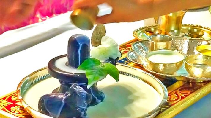 Prodosh Vrat- Know the shiv puja bidhi and subh muharat Prodosh Vrat- Know the shiv puja bidhi and subh muharat