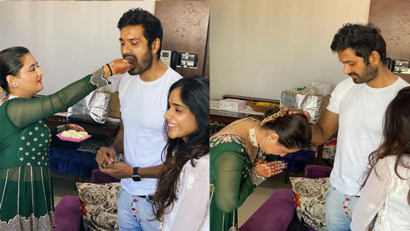 Rakshabandhan 2020: Rashami Desai Celebrates Rakshabandhan Festival With Brother Mrunal Jain Inside Photos KPJ
