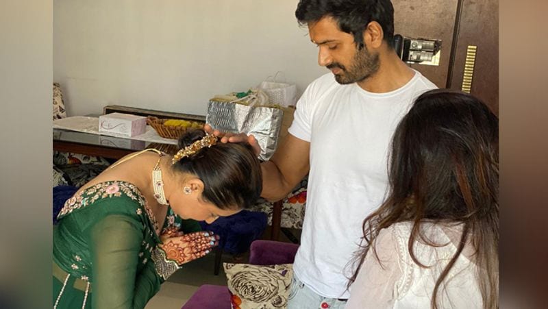 Rakshabandhan 2020: Rashami Desai Celebrates Rakshabandhan Festival With Brother Mrunal Jain Inside Photos KPJ