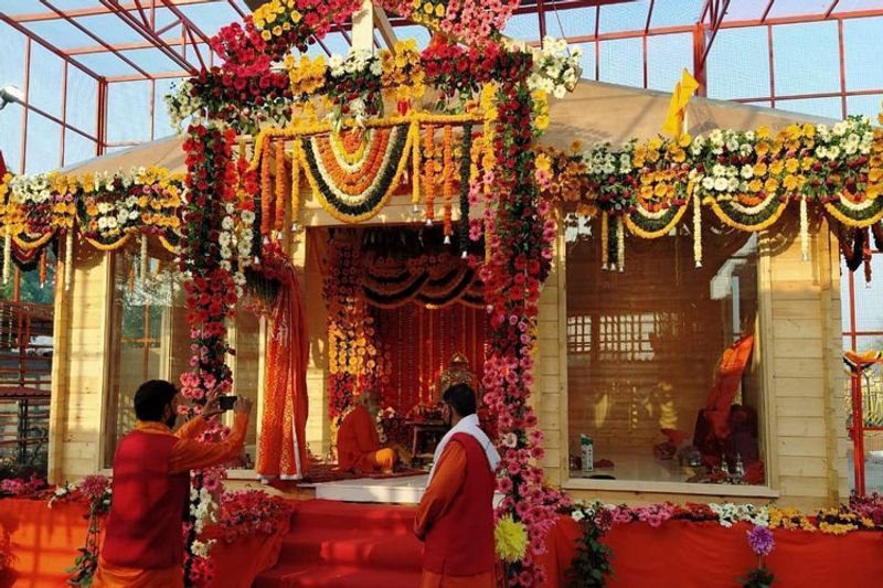 ram mandir bhoomi pujan grand decoration fake claim old hyderabad temple video shared kpt