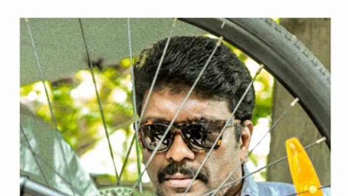 Actor Parthiban toxic answer to the fans question Actor Parthiban toxic answer to the fans question