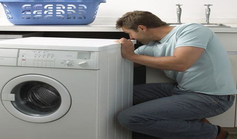 south korean man washes 14 lakh rupees in laundary machine to disinfect it from corona virus kph