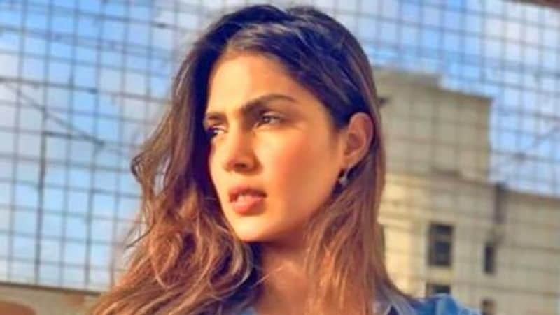 Rhea Chakaraborty spent 3 crore in 90 days from Sushant Singh Rajput account