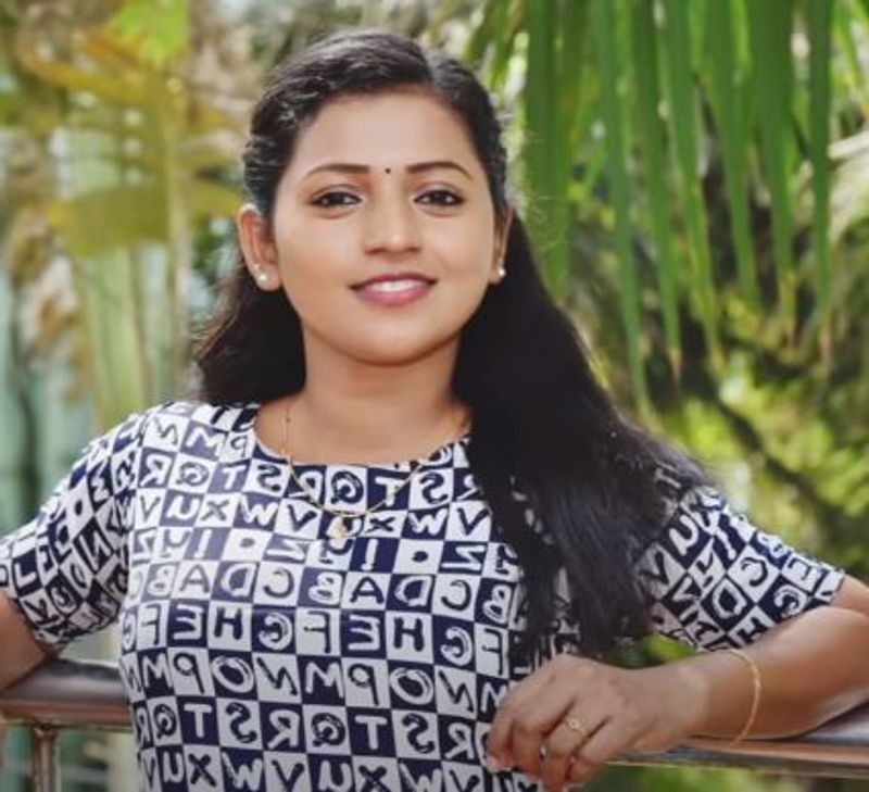 Vijay TV Serial Actress Sheela Complaint Against His husband