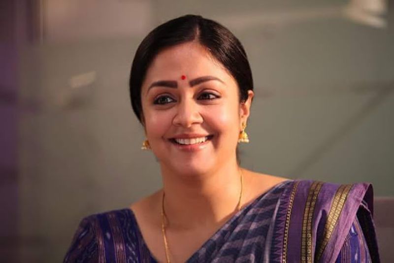 simran turn to young actor motherinlaw character
