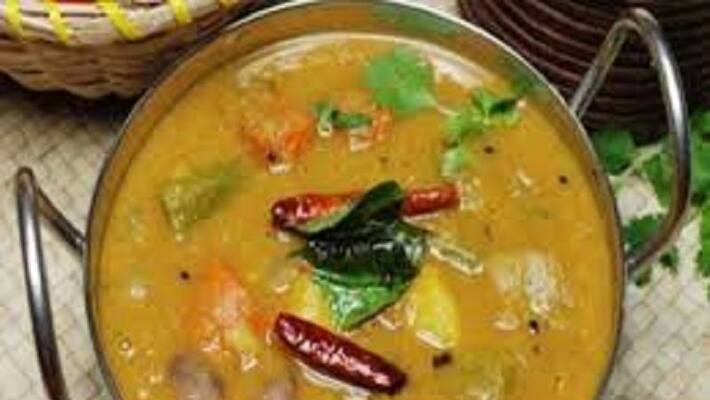 Man finds dead lizard in sambar; FIR lodged against restaurant Man finds dead lizard in sambar; FIR lodged against restaurant