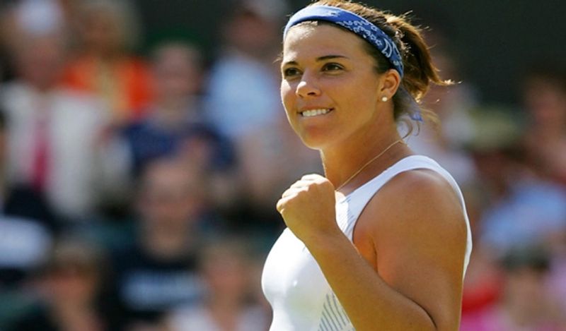 Tennis star Jennifer Capriati ruined his life afer fall in love with a adult film star spb