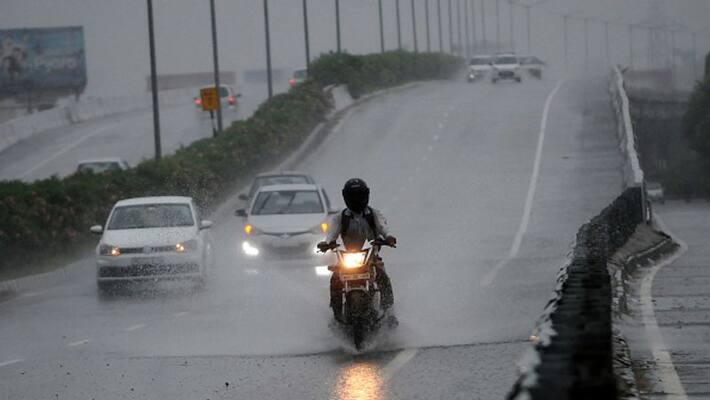 Weather update heavy rainfall in Kolkata and South Bengal RTB Weather update heavy rainfall in Kolkata and South Bengal RTB