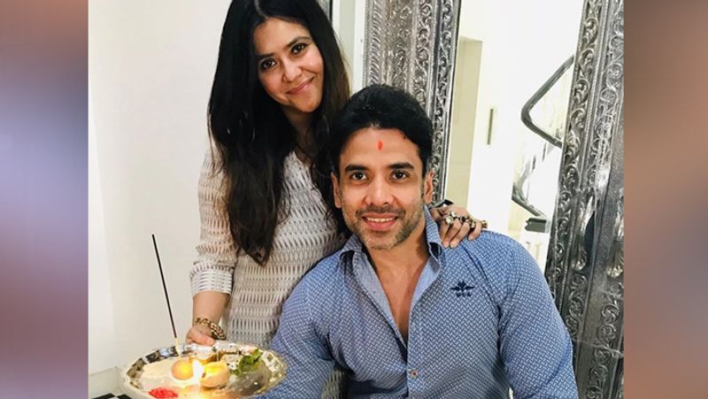 Sunny Leone daughter Nisha celebrate Rakhi with brothers salman khan Raksha Bandhan celebration at farmhouse KPJ
