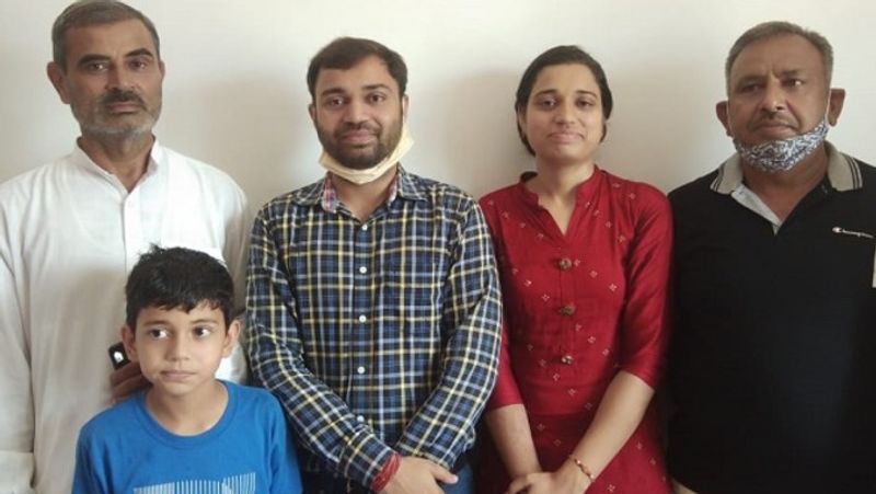 upsc 2019 topper sonipat ias pradeep singh indore irs pradeep singh pics viral know truth kpt