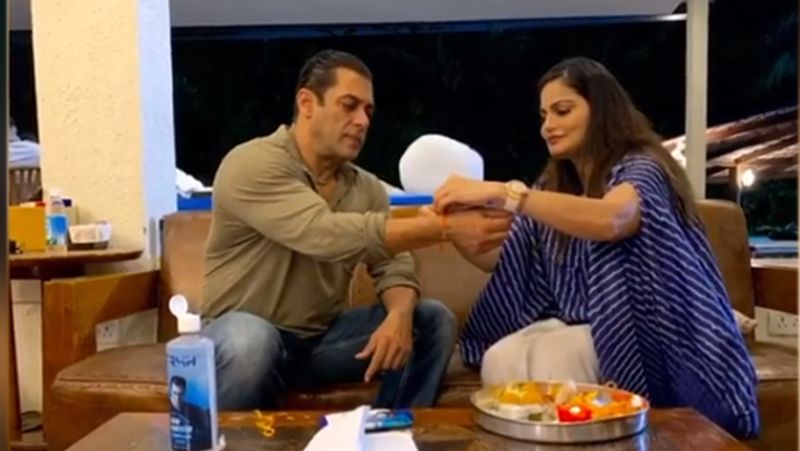 Salman Khan first clean shave then celebrate Rakshabandhan with sisters Arpita Alvira at panvel farmhouse photos viral KPJ