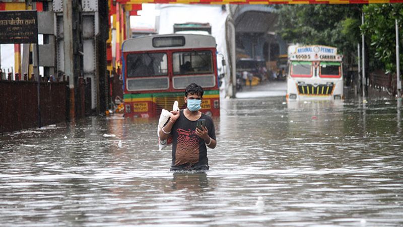 Mumbai Flooded After Heavy Overnight Rain Trains Suspended BSS